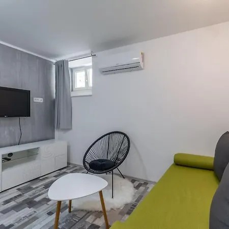3m - One Bedroom * Spalato