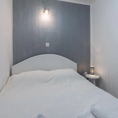3m - One Bedroom Appartamento Spalato