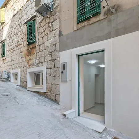3m - One Bedroom